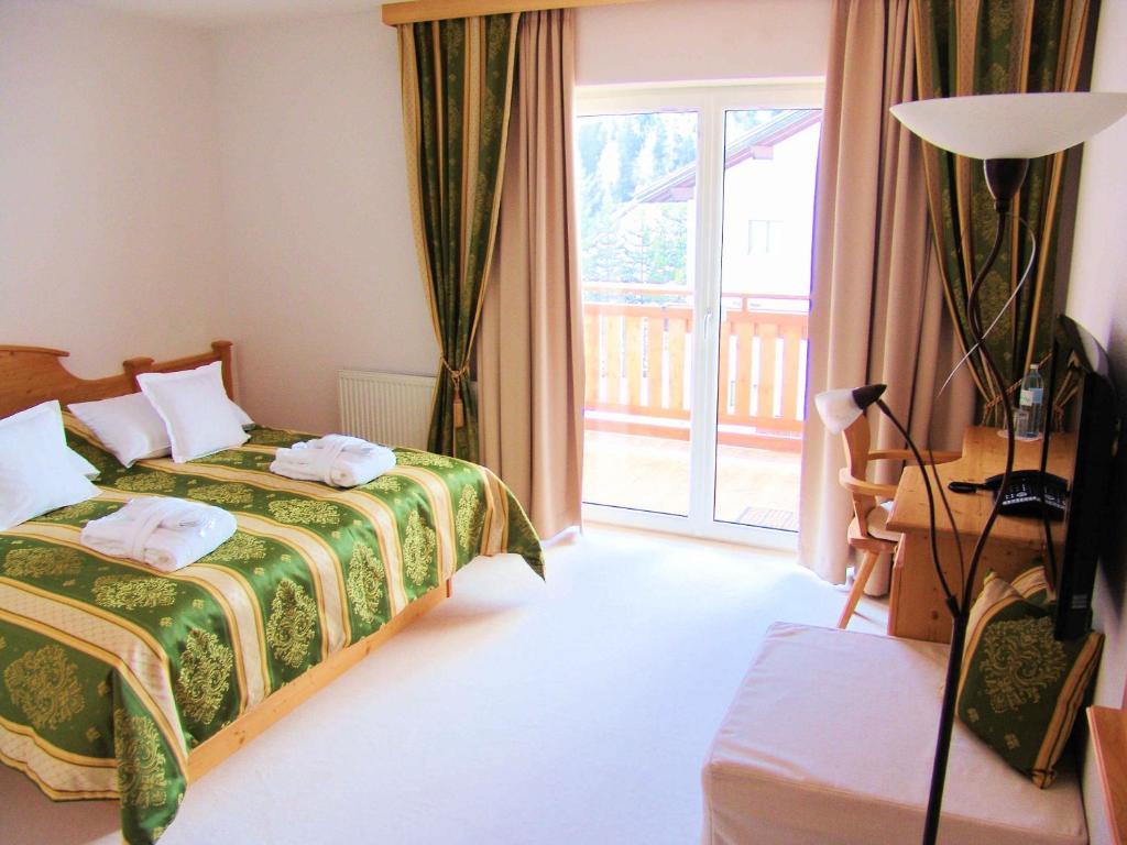 Hotel Berghof Nauders Ruang foto
