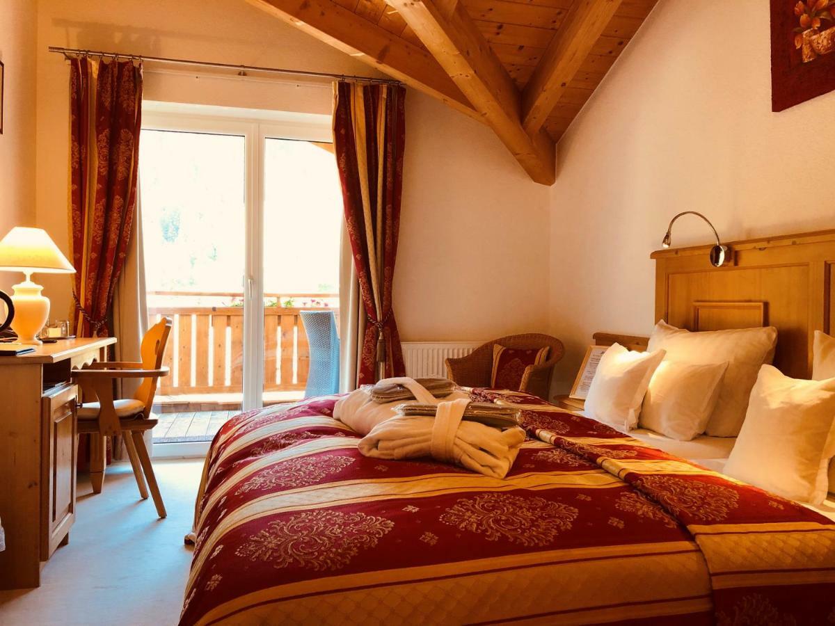 Hotel Berghof Nauders Bagian luar foto