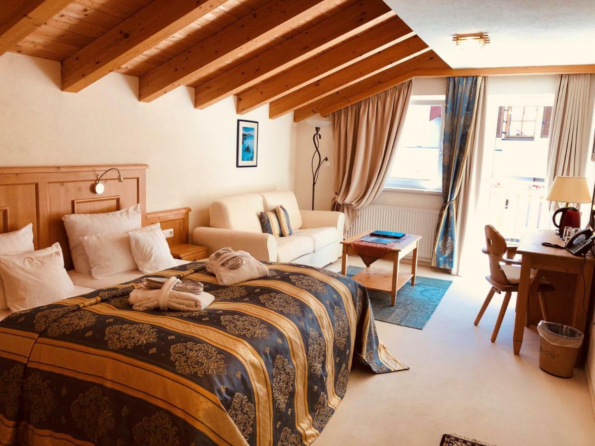 Hotel Berghof Nauders Bagian luar foto