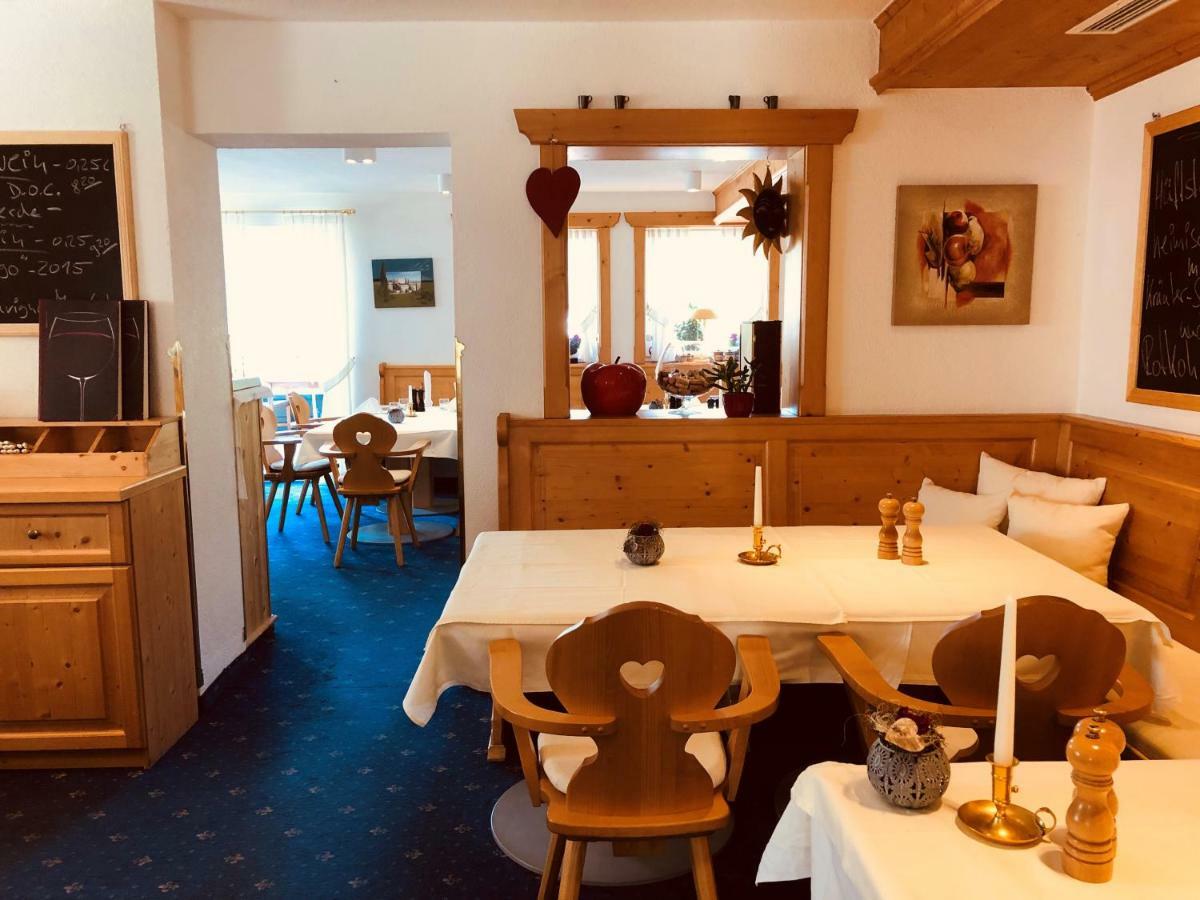 Hotel Berghof Nauders Bagian luar foto